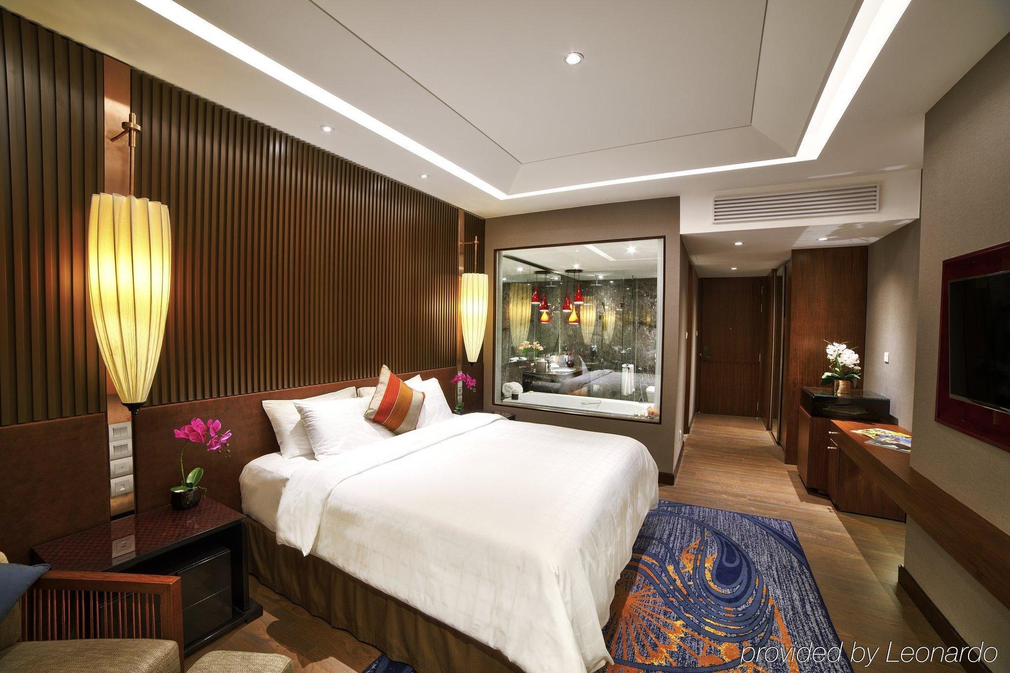 Sedona Hotel Yangon Bagian luar foto